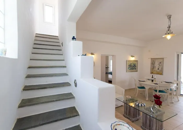 Maria, Golden Beach, Paros Villa Chrisi Akti (Paros)